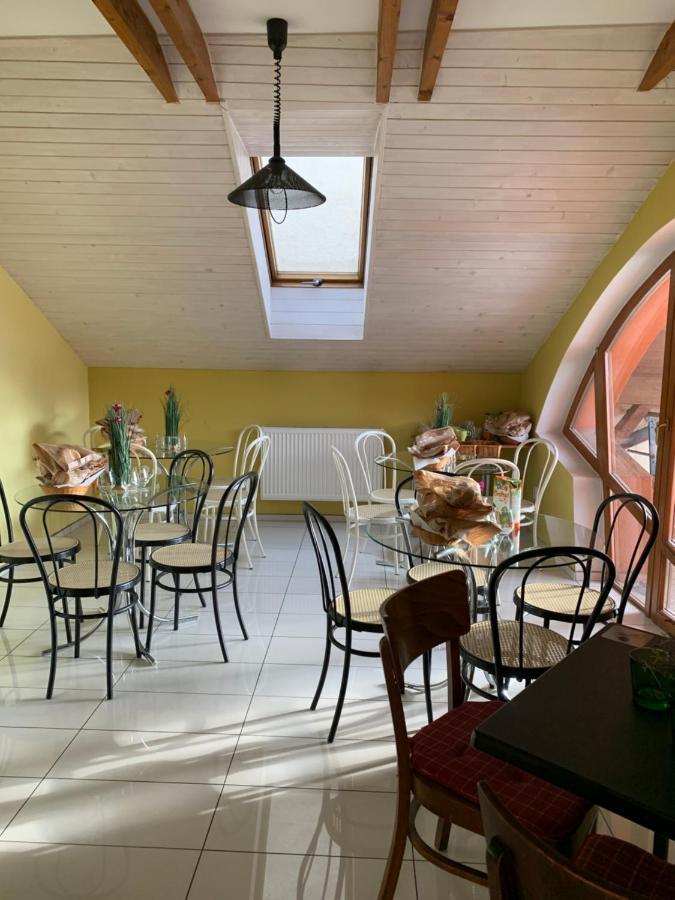 Penzion Rosenau Rožňava Extérieur photo
